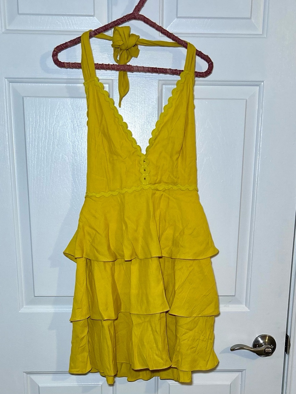 essue Yellow Tiered Halter Mini Dress Size M